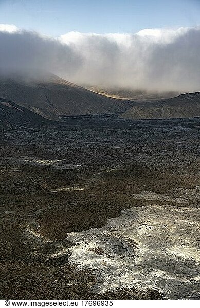 Lava fields with sulphur deposits between hills  volcanic eruption  active table volcano Fagradalsfjall  Krýsuvík volcanic system  Reykjanes Peninsula  Iceland  Europe