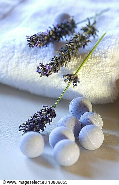 Lavender bath balls and lavender flowers