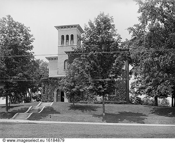 Library  Amherst College  Amherst  Massachusetts  USA  Detroit Publishing Company  1904