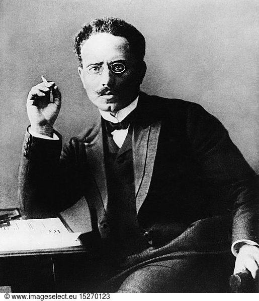 Liebknecht  Karl  13.8.1871 - 15.1.1919  deut. Politiker  Halbfigur  um 1910