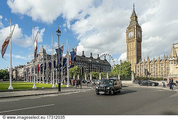 London Taxi with Palace of Westminster  Houses of Parliament  Big Ben  City of Westminster  London  England  United Kingdom  Europe