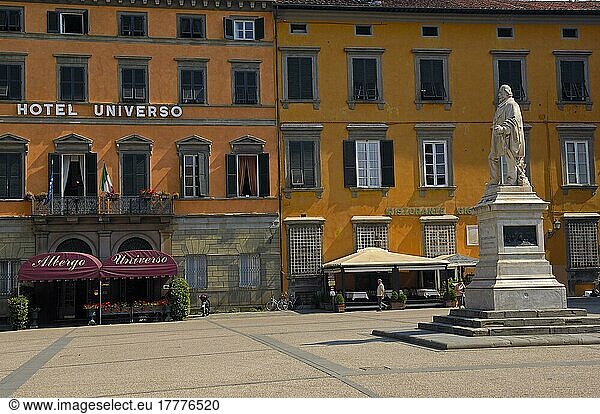 Lucca  Giglio Square  Piazza del Giglio  Tuscany  Italy  Europe