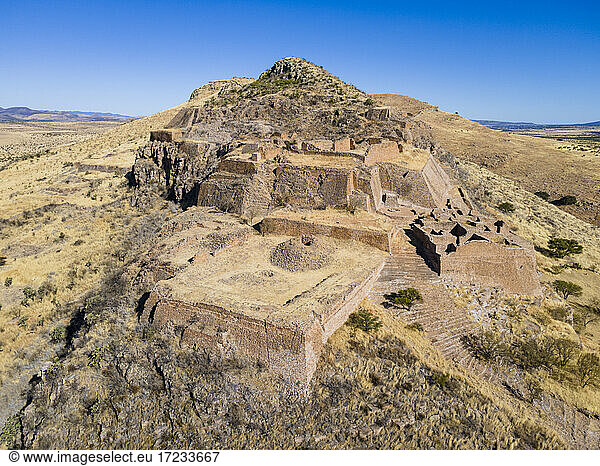 Luftaufnahme der archäologischen Stätte von La Quemada (Chicomoztoc)  Zacatecas  Mexiko  Nordamerika