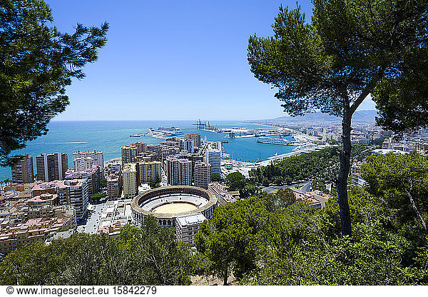 Luftaufnahme der Stadt Málaga  Spanien