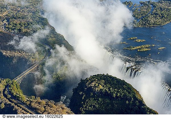 Luftaufnahme des Sambesi-Flusses und der Victoriafälle. Livingstone. Sambia.