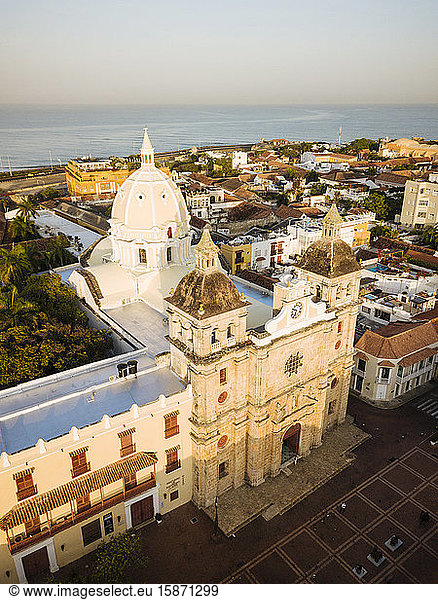 Luftaufnahme einer Drohne von der Altstadt von Cartagena  Departement Bolivar  Kolumbien  Südamerika