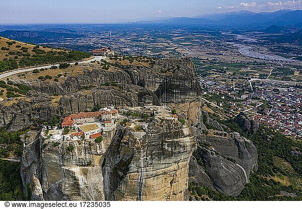 Luftaufnahme  Kloster Agia Triada  Meteora-Kloster  Thessalien  Griechenland  Europa