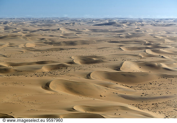Luftaufnahme von Sanddünen  Namib Wüste  Namibia