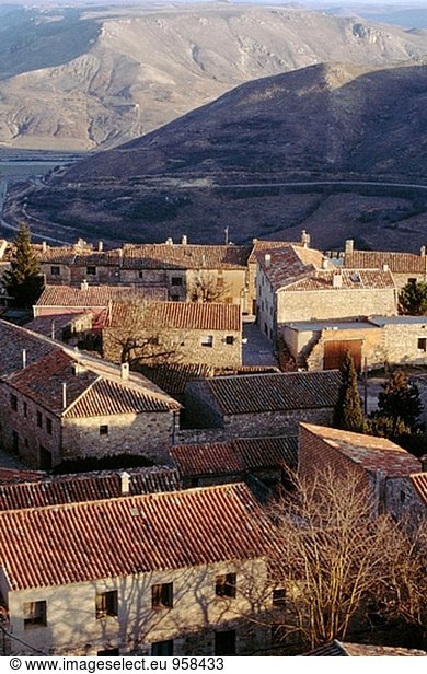 Luftbild von Medinaceli in der Provinz Soria. Castilla-León  Spanien