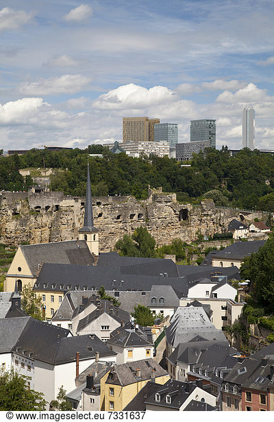 Luxemburg Hauptstadt hoch oben Europa Gebäude aufwärts Rückansicht Hochebene Ortsteil Luxemburg Neumünster