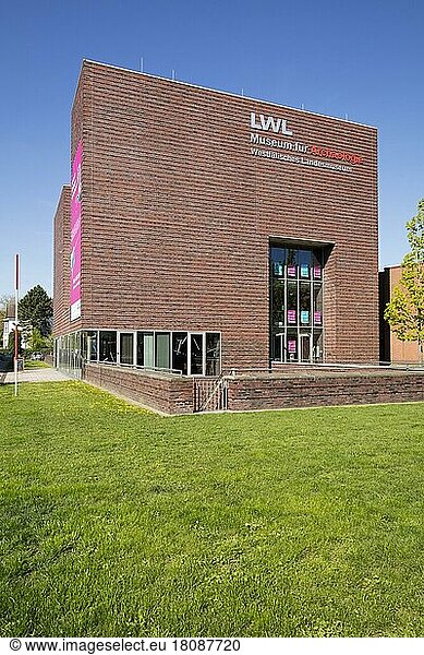 LWL  Museum für Archäologie  Westfälisches Landesmuseum  Herne  Ruhrgebiet  Nordrhein-Westfalen  Deutschland  Europa