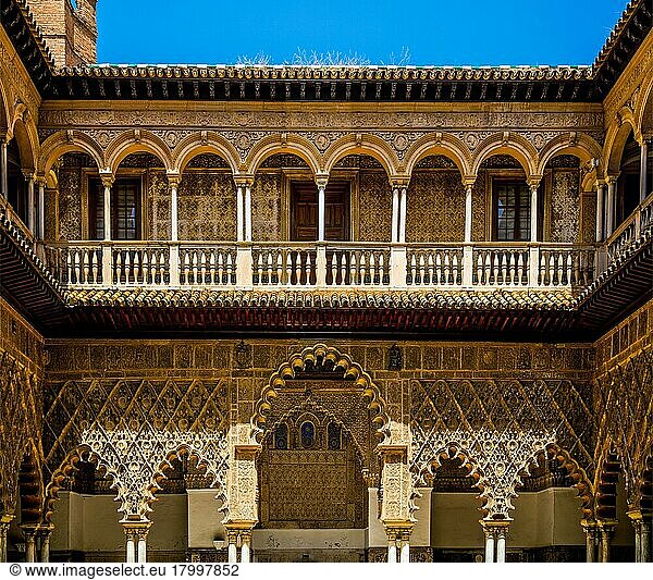 Mädchenhof  Patio de las Doncellas  Alcázar  Sevilla  Sevilla  Andalusien  Spanien  Europa