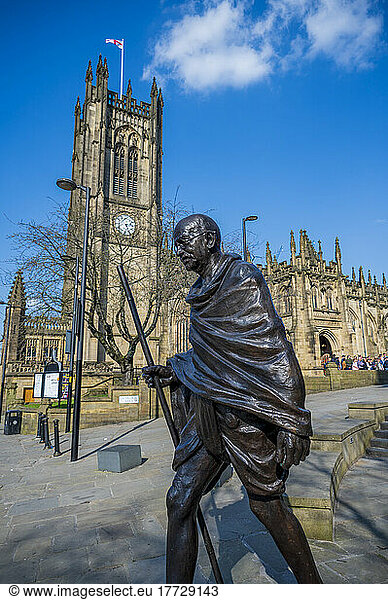 Mahatma Gandhi Statue and Manchester Cathedral  Manchester  England  United Kingdom  Europe