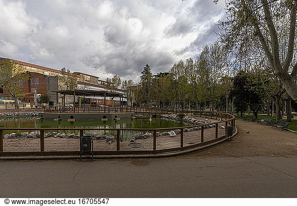 Main park Salamanca without people and neither cars during the quara