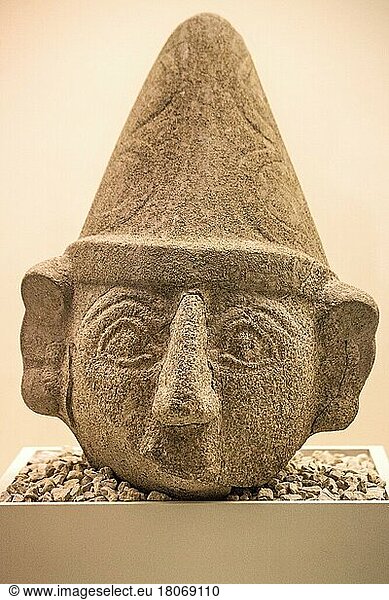 Male head  Bogazkale Museum  finds from the Hittite period  Turkey  Bogazkale  Turkey  Asia