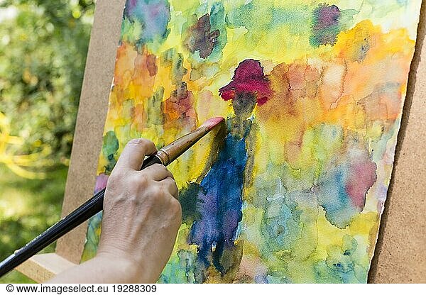 Malen mit Aquarellfarben auf Aquarellpapier  painting with water colors on water color paper