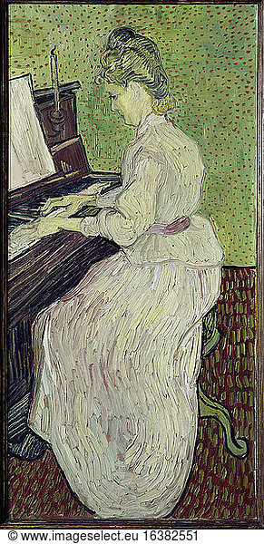 Marguerite Gachet at the piano