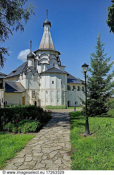 Mariä Himmelfahrt Refektoriumskirche  Architekturdenkmal des XVI. Jahrhunderts  Kloster des Heiligen Euthymius  Suzdal  Goldener Ring  Russland  Europa