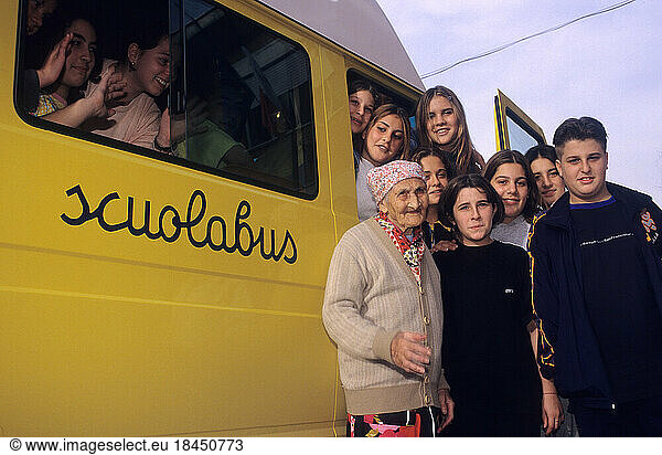 Maria Grazia goes back to school at the age of 108 - ItalyMaria Grazia goes back to school at the age of 108 - ItalyA century after leaving the classroom  Maria Grazia Broccoli  108  has decided to go back to resume her studies at the middle school on Minturno  south of Rome  Italy. November 1999.The world’s oldest middle school student is very enthused … She started her education in the 19th century and will hopefully complete it in the 21st century.
