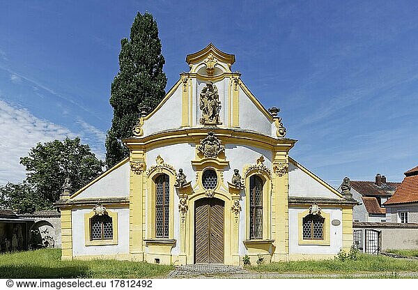 Maria Hilf Kapelle  erbaut 1731  Barock  Ellingen  Fränkisches Seenland  Mittelfranken  Franken  Bayern  Deutschland  Europa