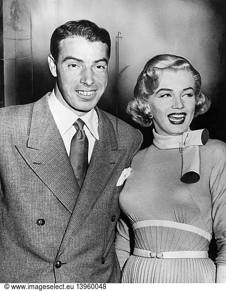 Marilyn Monroe and Joe DiMaggio  1952