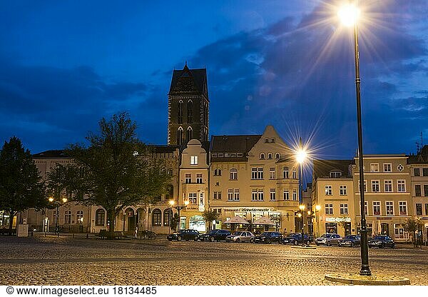 Marktplatz mit Marienkirche  Wismar  Hansestadt  Mecklenburg-Vorpommern  Europe  Deutschland  Europa