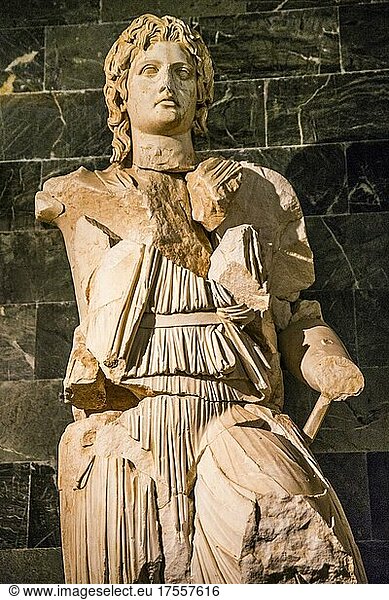 Marmorstatue von Alexander dem Großen  Perge  römische Periode  Halle der Imperatoren  Archäologisches Museum  Antalya  Türkei  Antalya  Türkei  Asien