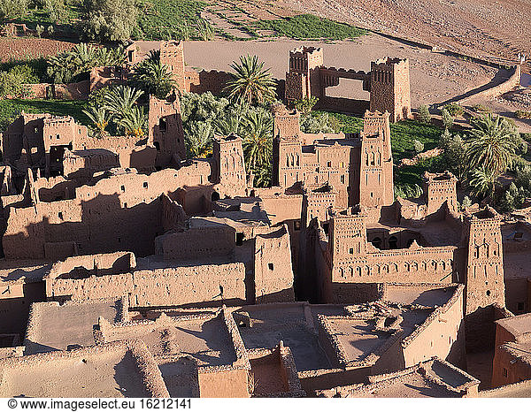 Marokko,  Ait Benhaddou,  Blick auf historische Filmkulisse