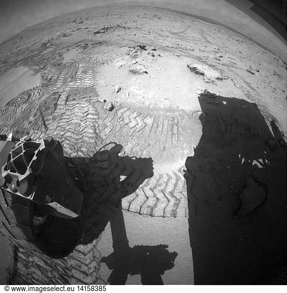 Mars Curiosity Rover at Dingo Gap