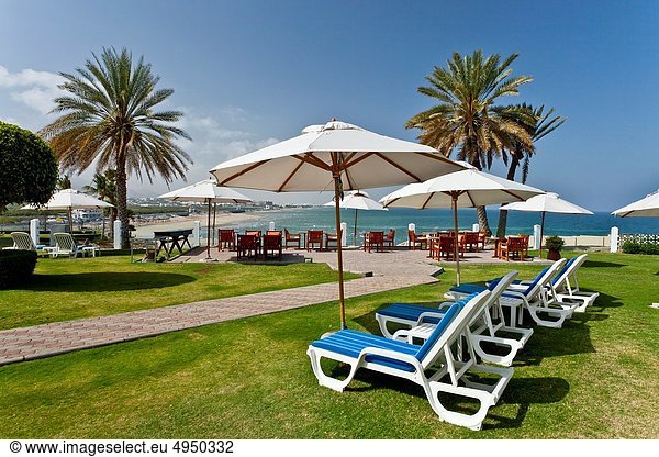 Maskat  Hauptstadt  Küste  Hotel  Stadtplatz  Veranda  Außenaufnahme  Oman