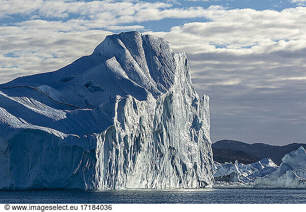 Massive icebergs calved from the Jakobshavn Isbrae glacier  UNESCO World Heritage Site  Ilulissat  Greenland  Polar Regions