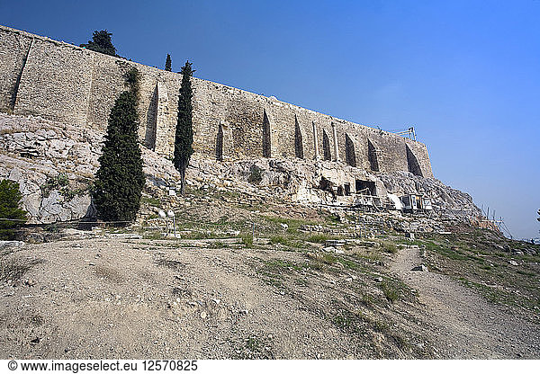 Mauern der Akropolis Athen Griechenland. Künstler: Samuel Magal