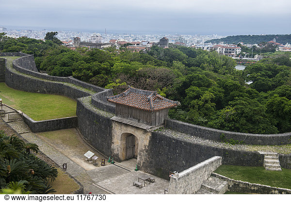 Mauern der Burg Shuri  UNESCO-Weltkulturerbe  Naha  Okinawa  Japan  Asien