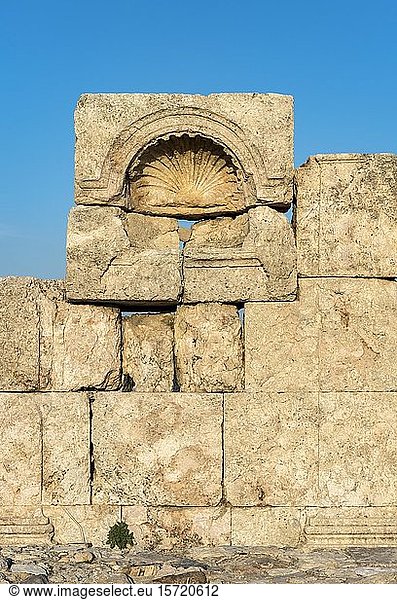 Mauerreste  Ruinen des Umayyadenpalastes  Zitadelle von Amman  Amman  Jordanien  Asien