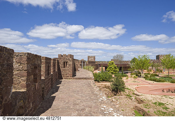 Maurische Burg Silves Algarve Portugal Europa