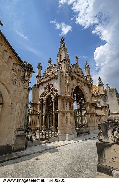 Mausoleo de Joan Oliver de Can Maneu  construido por el arquitecto Gaspar Bennàzar  Cementerio Municipal de Palma  Mallorca  balearic islands  Spain.