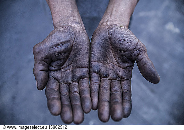 Mechanical greasy hands