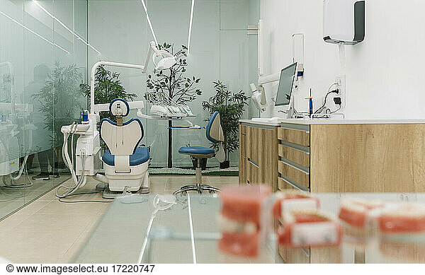 Medical equipment in dental clinic