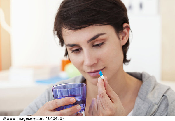 MEDICAMENT FEMME