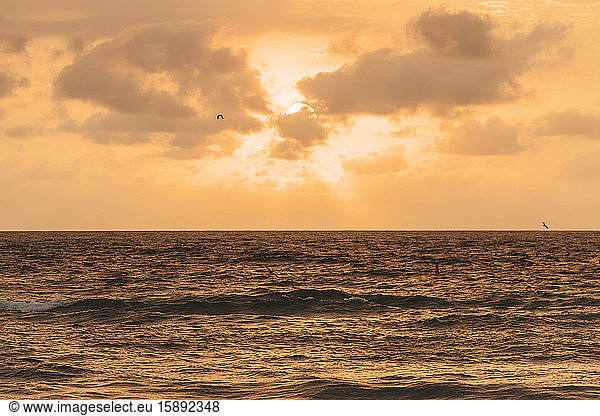 Meereslandschaft bei Sonnenuntergang  Florida  USA