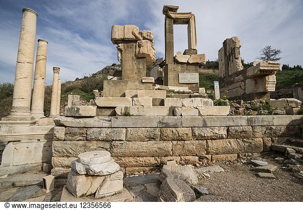 Memmius Monument. Ephesus  UNESCO World Heritage Site  Selçuk  Izmir Province  Ionia Region  Turkey  Eurasia.