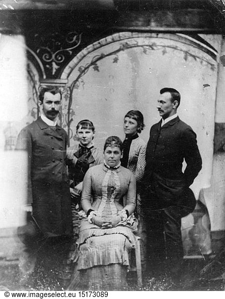 Menschen  hist.  Familie  Vater und Mutter  Sohn  Tochter  Gruppenbild  um 1850