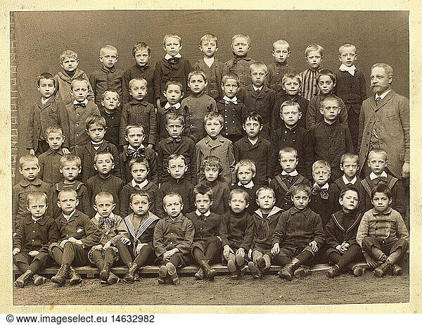 Menschen hist.  Kinder  Schulklasse  Sachsen  um 1897
