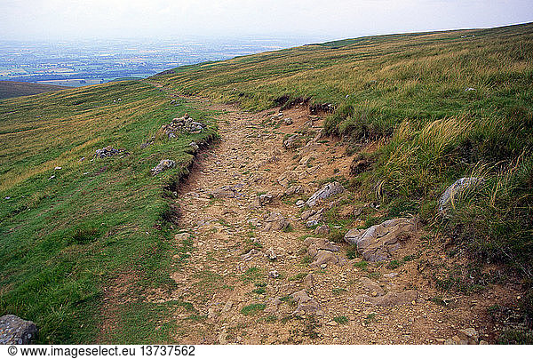 Menschliche Erosion auf dem Fernwanderweg Pennine Way  Dufton  Cumbria  England