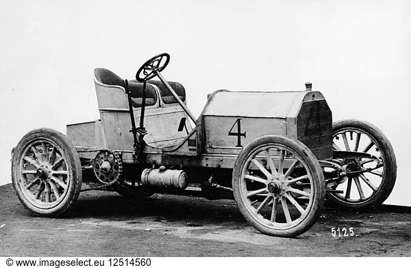 Mercedes 60-PS-Rennwagen  1903. Künstler: Unbekannt