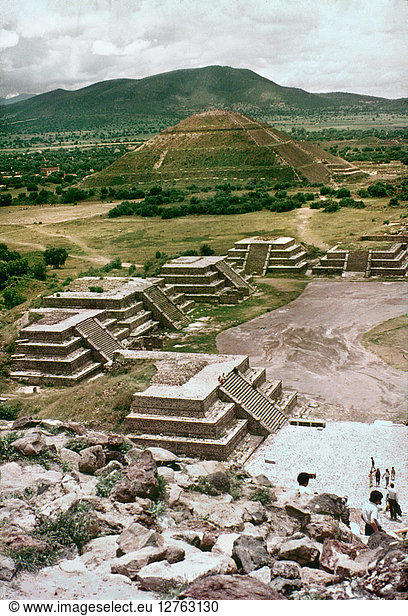 MEXICO: TEOTIHUACAN RUINS. Ruins of Mexican city of Teotihuacan  which flourished c300 B.C.-900 A.D.