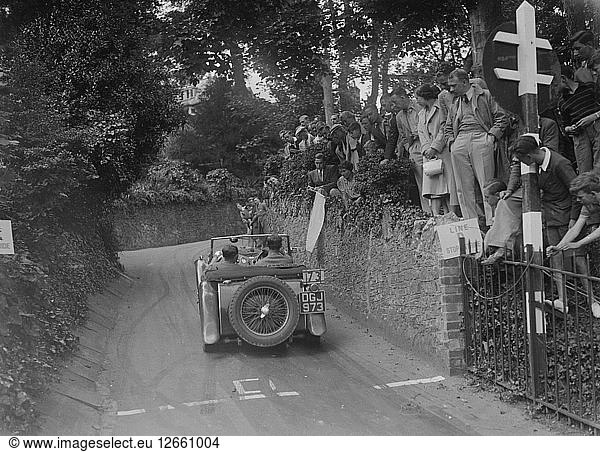 MG TA von CG Gibbs  der an der MCC Torquay Rallye teilnimmt  1938. Künstler: Bill Brunell.
