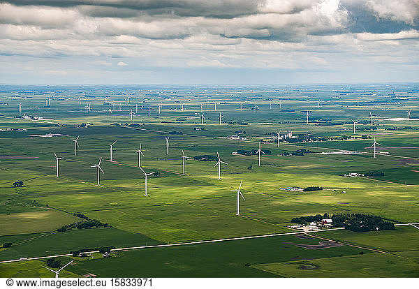Midwest Wind Turbine Power Generators