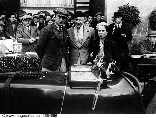 Mille Miglia 1934  MG Magnette. Eddie Hall in der Mitte Künstler: Unbekannt.