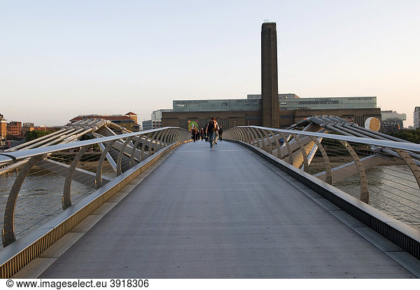 Millennium Bridge and Tate Gallery  London  England  United Kingdom  Europe